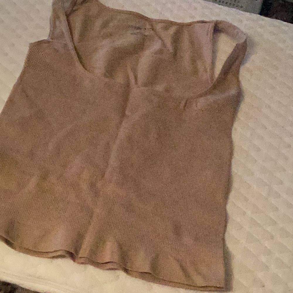 NWOT 1X Shaper tank, wear your own bra!